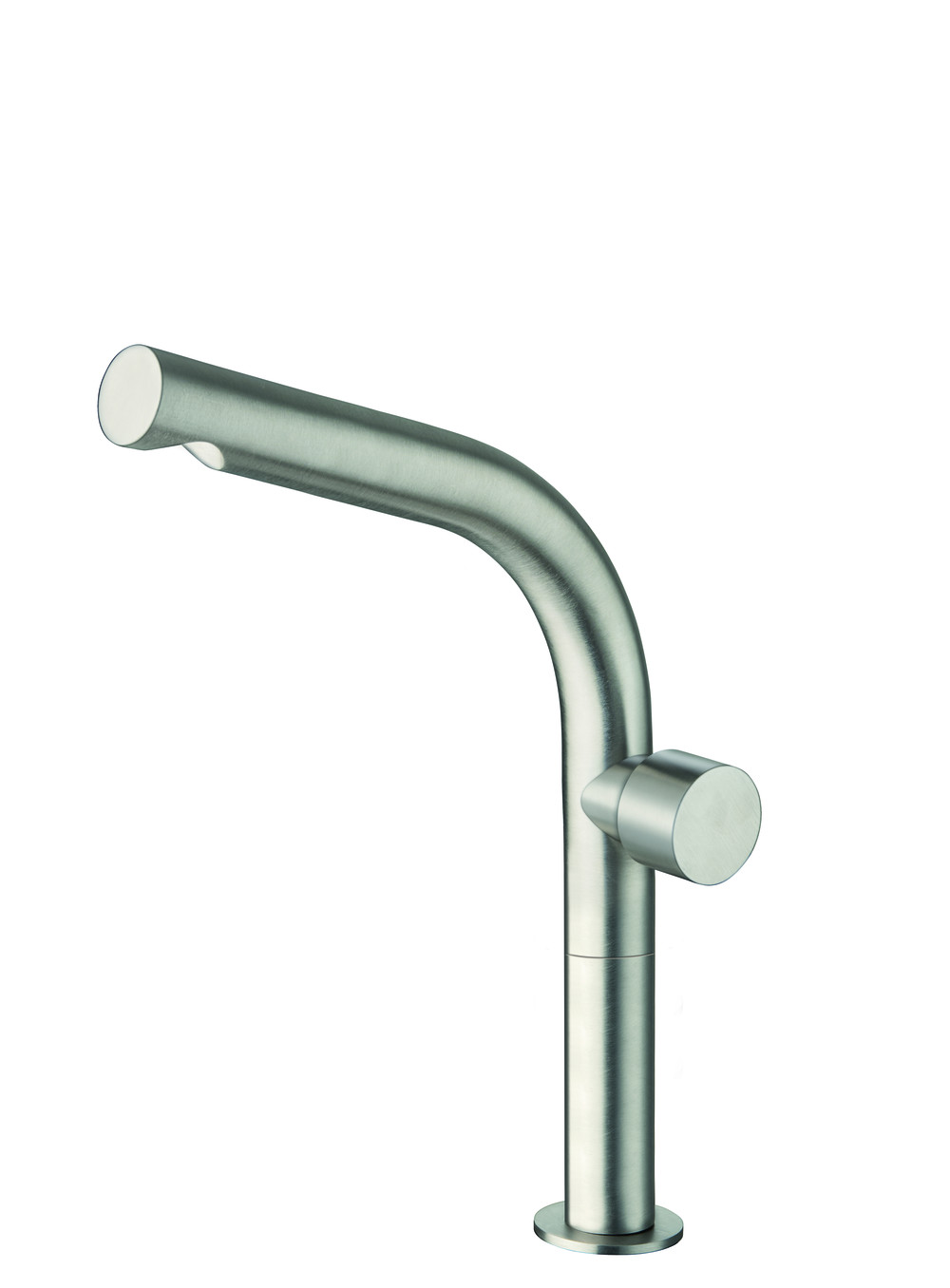 Tall basin mixer