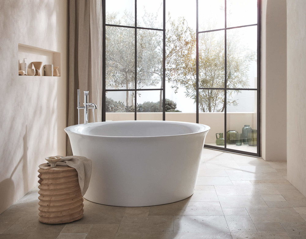 Freestanding Circular bath