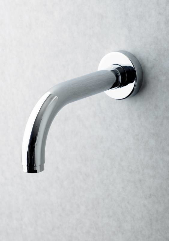 Wall mounted bath spout